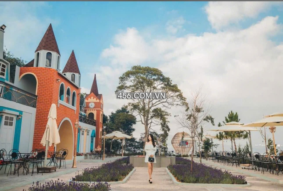 Cho thuê mặt bằng đường Vạn Thành Đà Lạt...