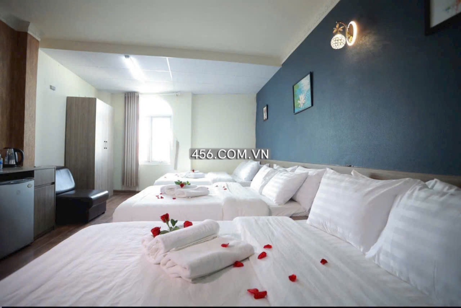 Cho thuê mặt bằng khách sạn mặt tiền Phan...