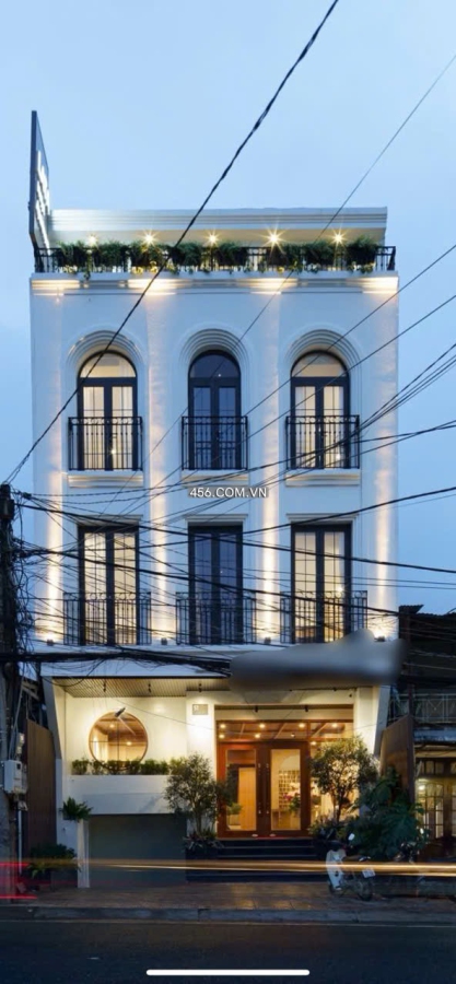 Property Hotel/Service Apartment For Rent at...