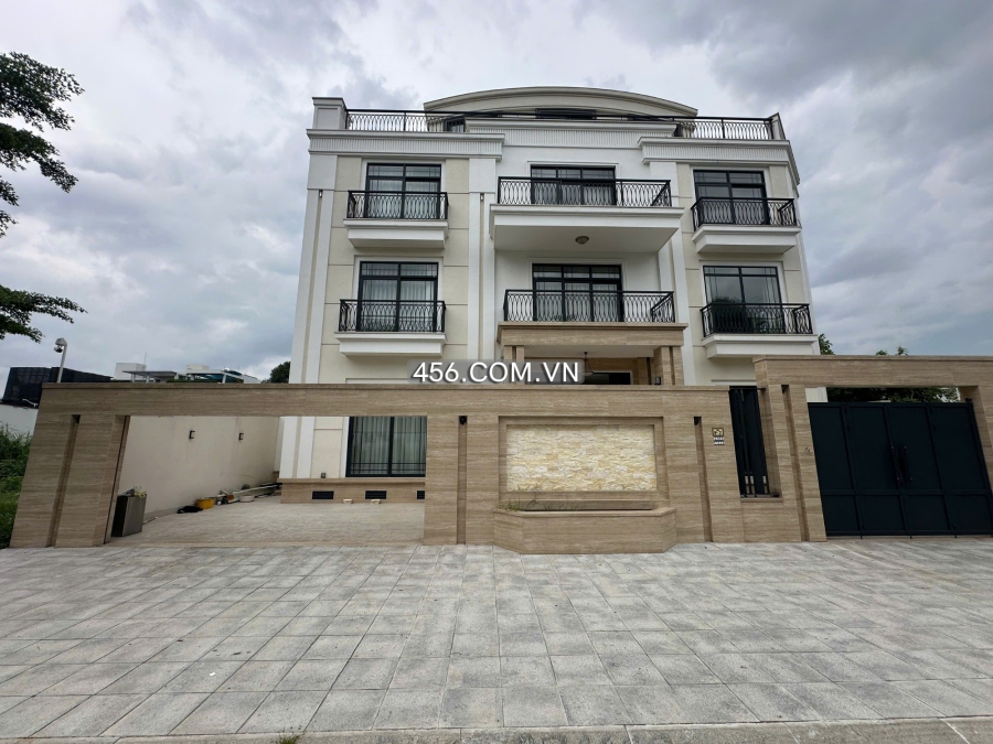 Villa Thanh My Loi District 2 For Lease...