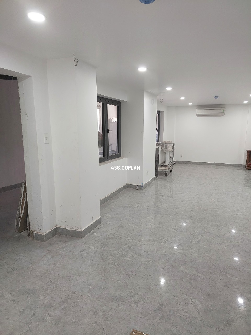Office for rent at Xuan Thuy st Thao Dien...