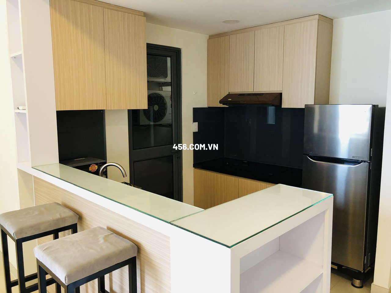 Hinh-Masteri Thao Dien Apartment For Rent 2 Bedrooms Morden Furniture Corner Unit