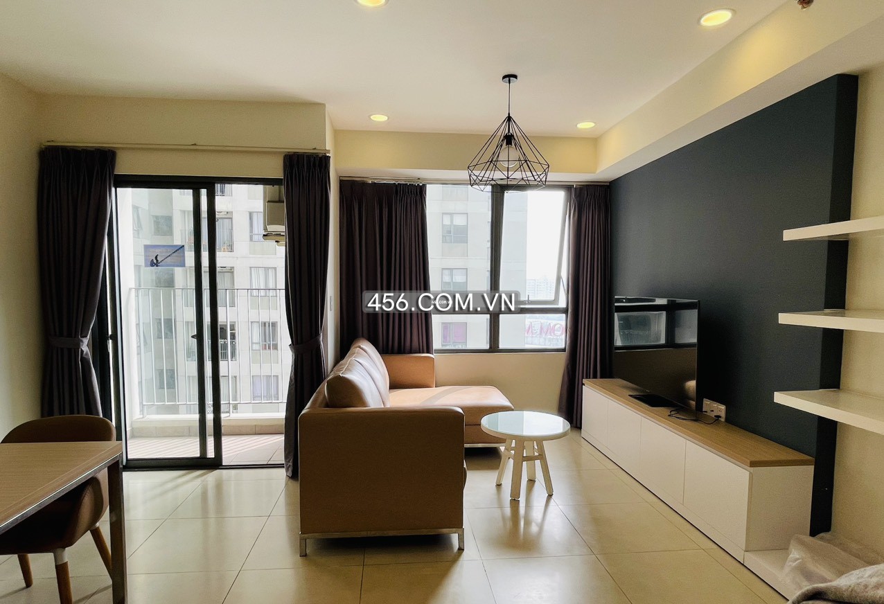 Hinh-Masteri Thao Dien Apartment For Rent 2 Bedrooms Morden Furniture Corner Unit