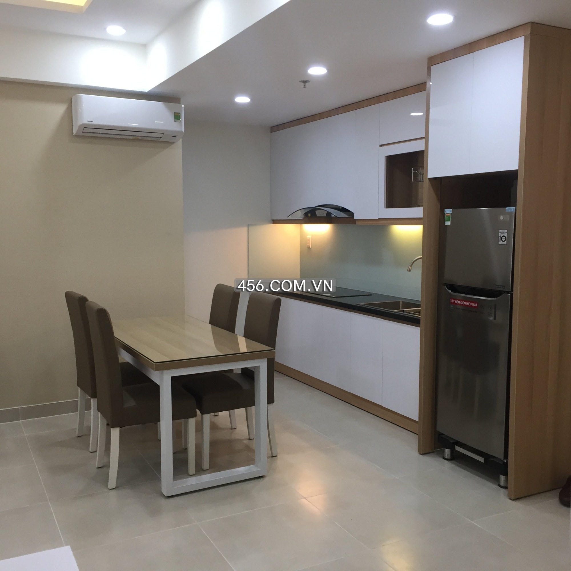 Hinh-Morden Furniture Masteri Thao Dien apartment for rent 2 bedrooms