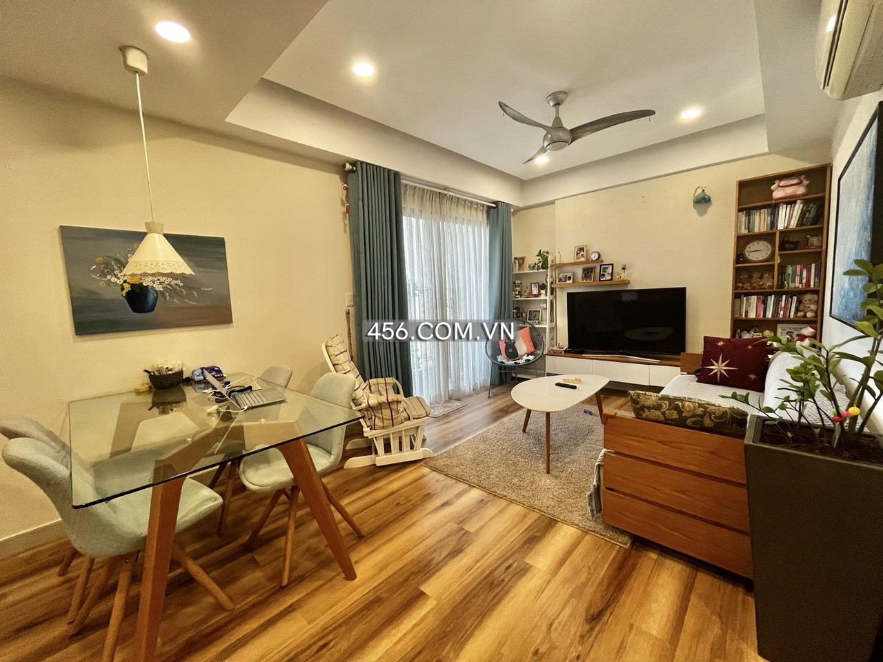 Hinh-2 Bedrooms Masteri Thao Dien Apartment For Rent River View Good Price