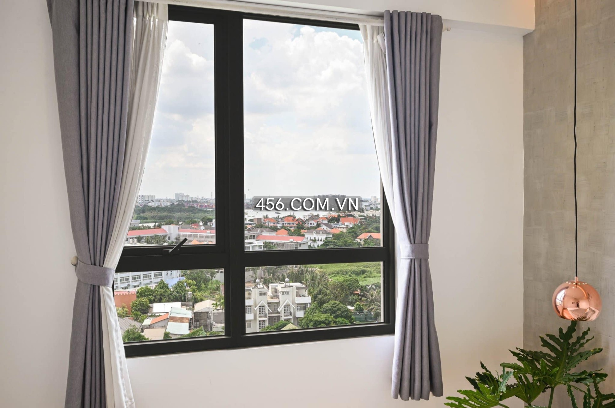 Hinh-2 Bedrooms Masteri Thao Dien Flat For Rent River View Nice Furniture