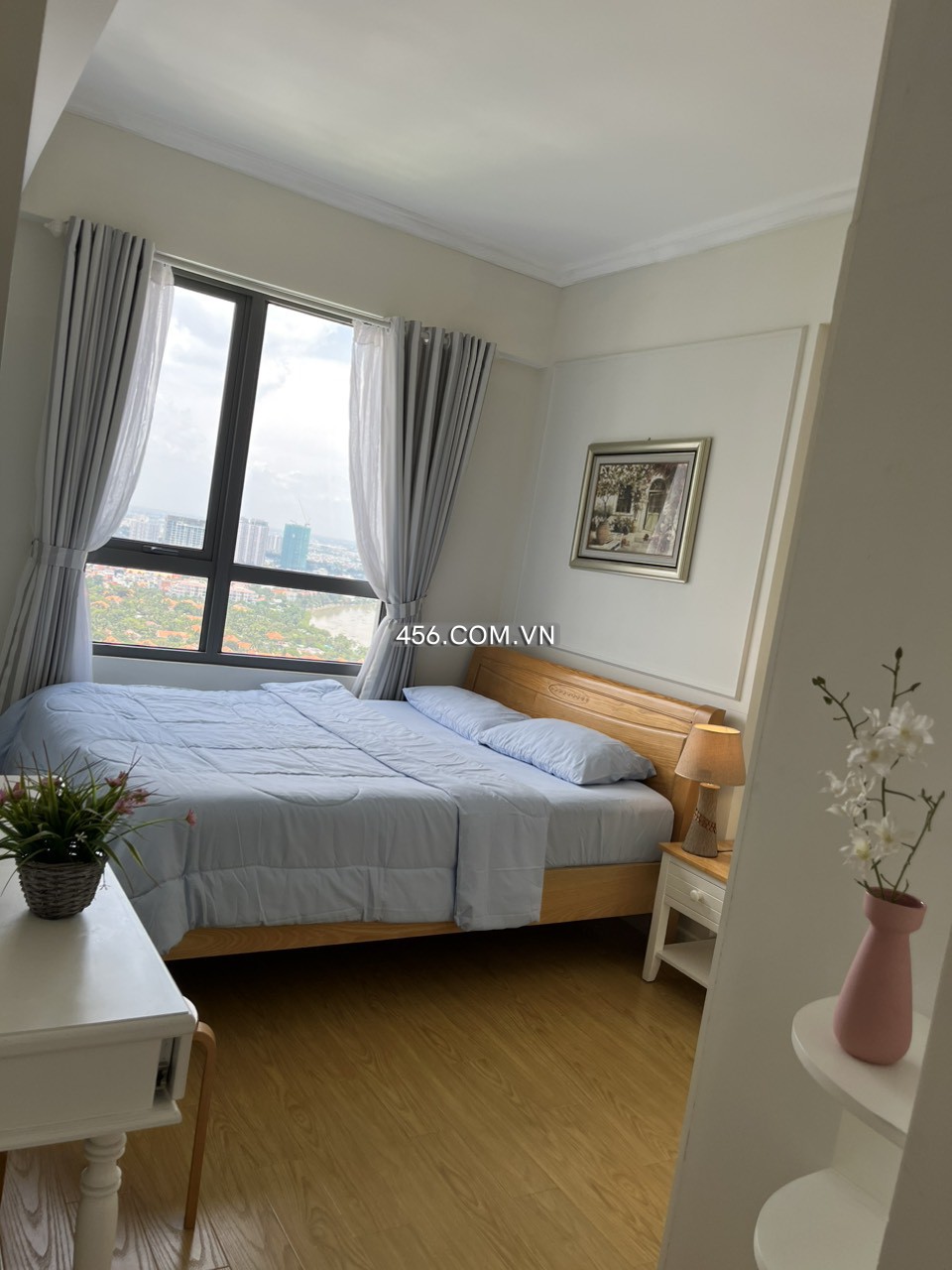 Hinh-2 Bedrooms Masteri Thao Dien Apartment River View For Rent HighFloor