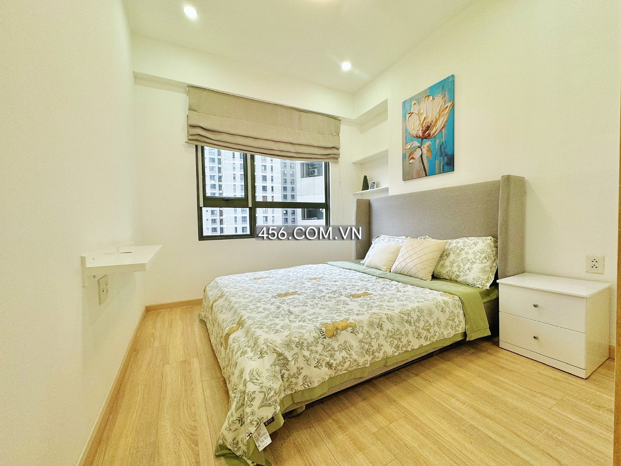 Hinh-2 Bedrooms Masteri Thao Dien Condo for Lease Elegant apartment