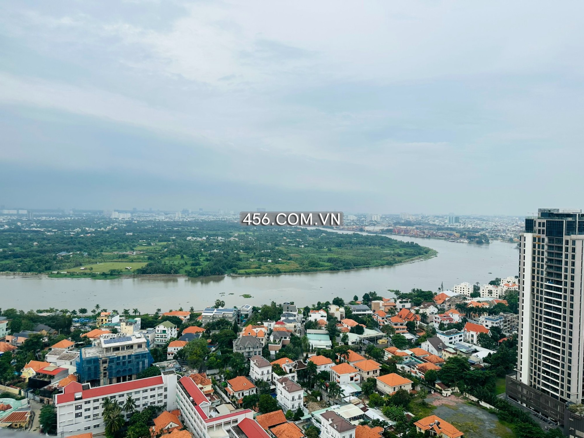 Hinh-Elegant Masteri Thao Dien Apartment for rent 2 bedrooms River View