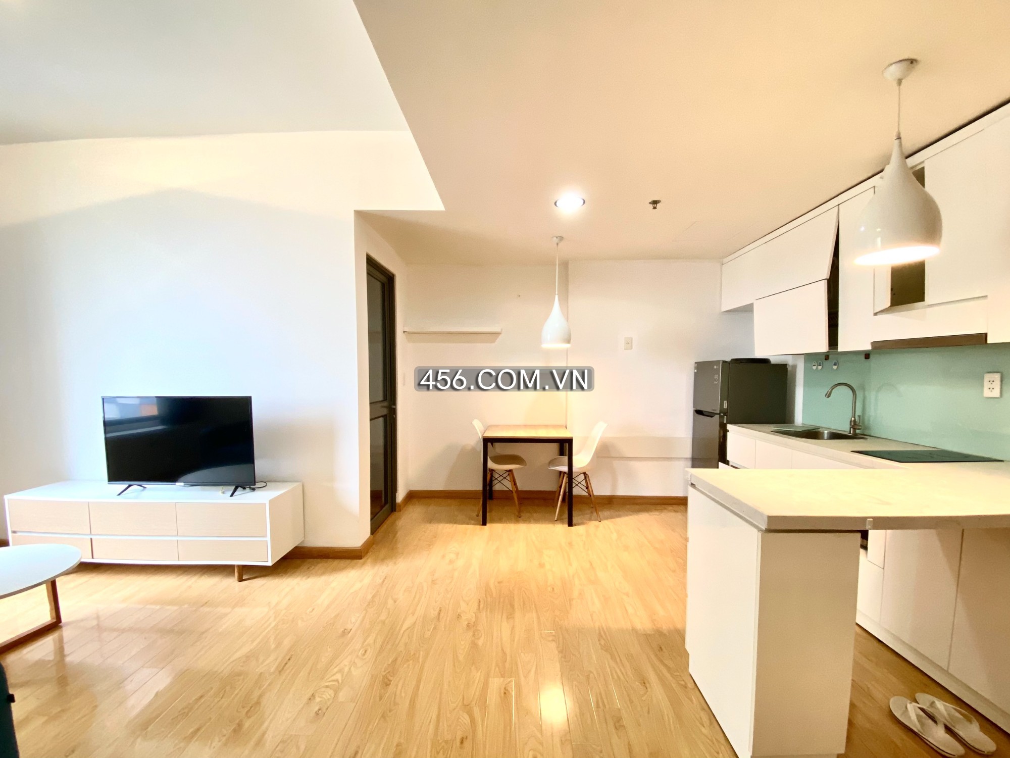 Hinh-1 Bedrooms Masteri Thao Dien Apartment For Rent 15 Million VND/month