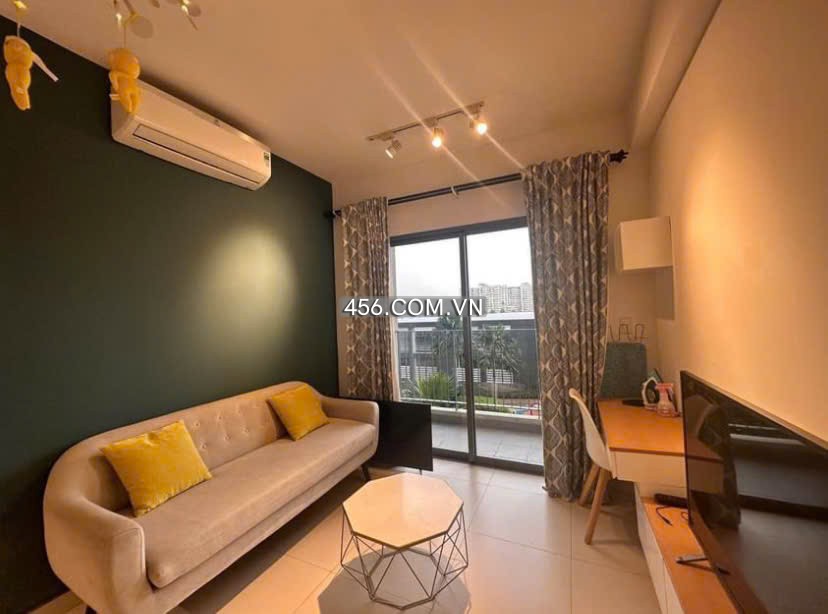 Hinh-1 Bedrooms Masteri Thao Dien Apartment For Lease Big Balcony