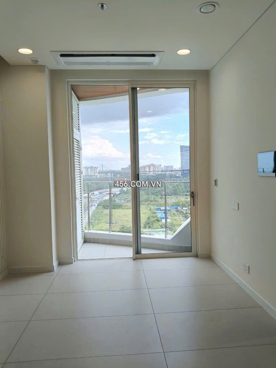 Zeit River Thu Thiem Apartment For Rent 1...