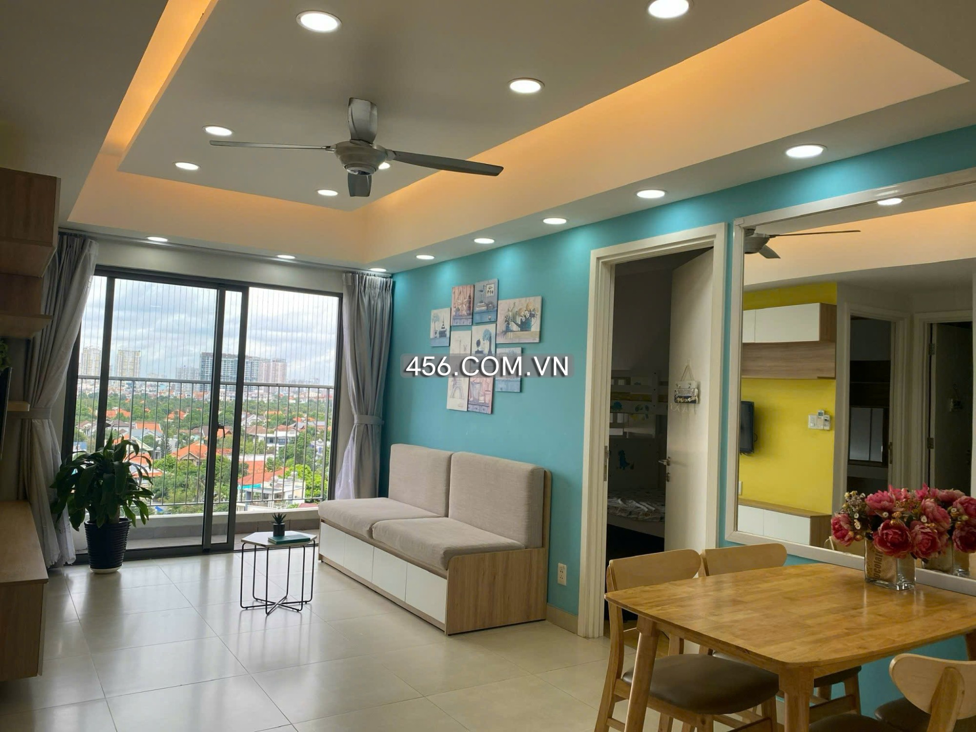 Hinh-2 Bedrooms Masteri Thao Dien Apartment For Rent River View Nice