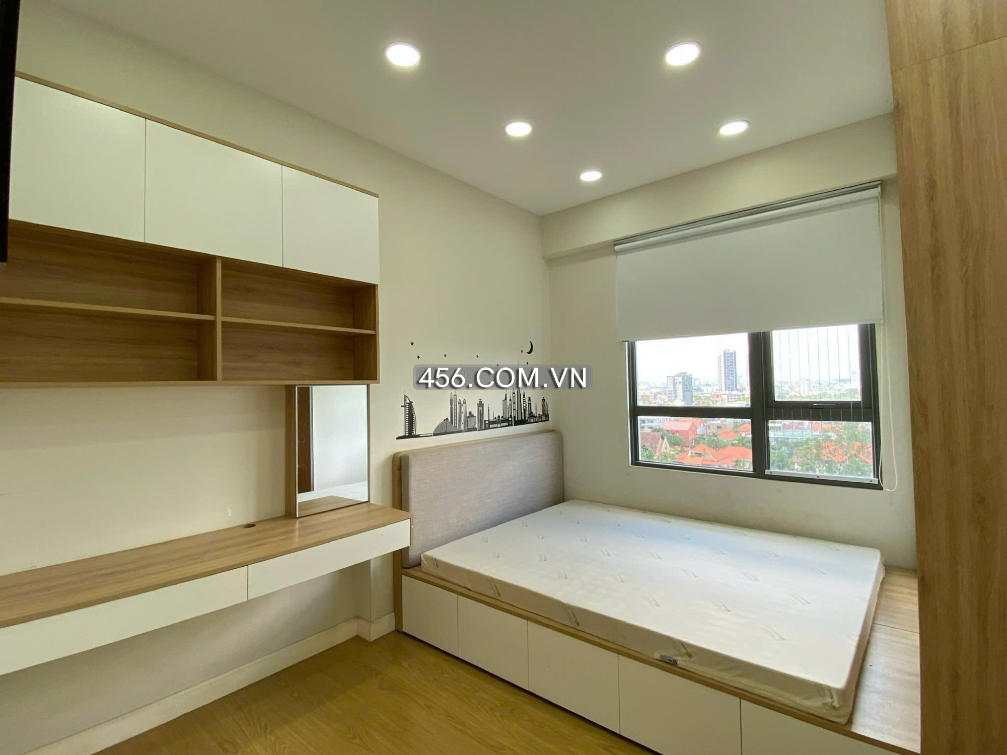 Hinh-2 Bedrooms Masteri Thao Dien Apartment For Rent River View Nice