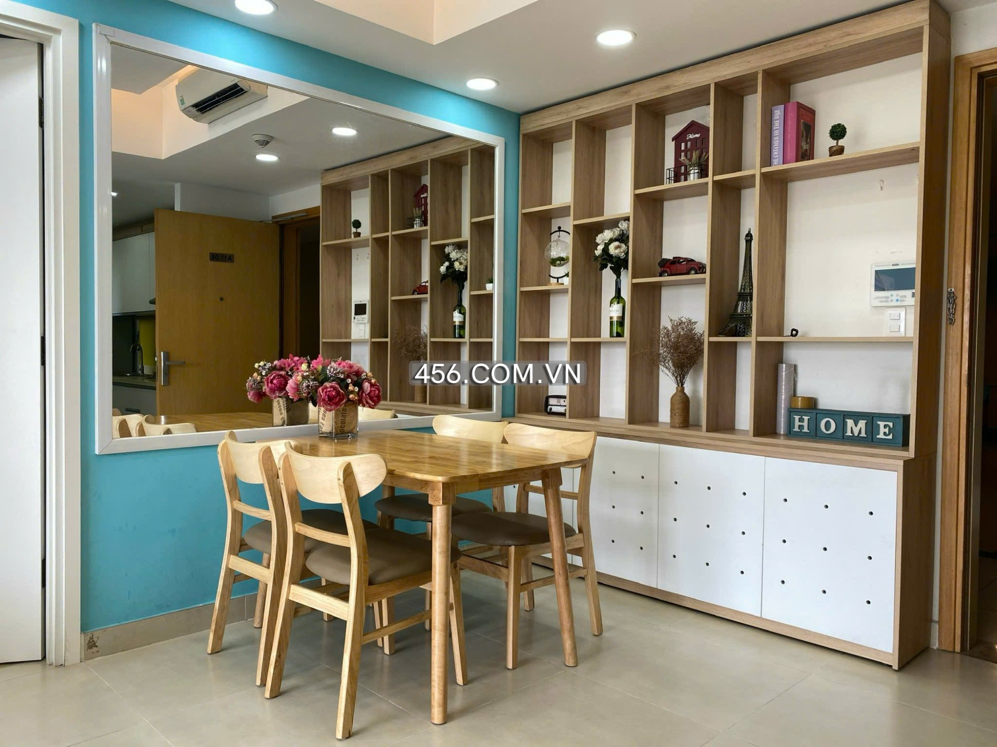 Hinh-2 Bedrooms Masteri Thao Dien Apartment For Rent River View Nice