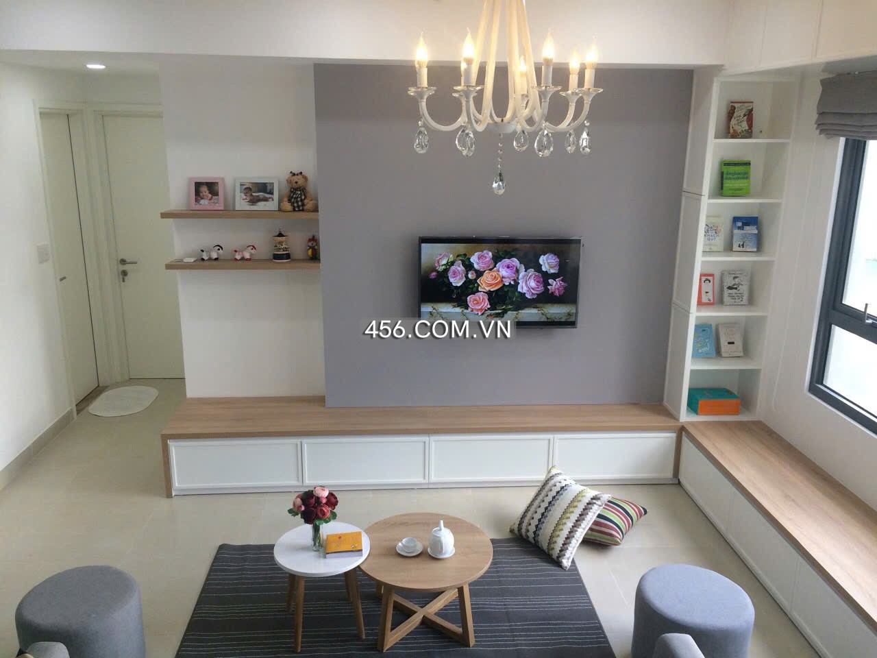 Hinh-Open Kitchen 2 Bedrooms Masteri Thao Dien Apartment for rent