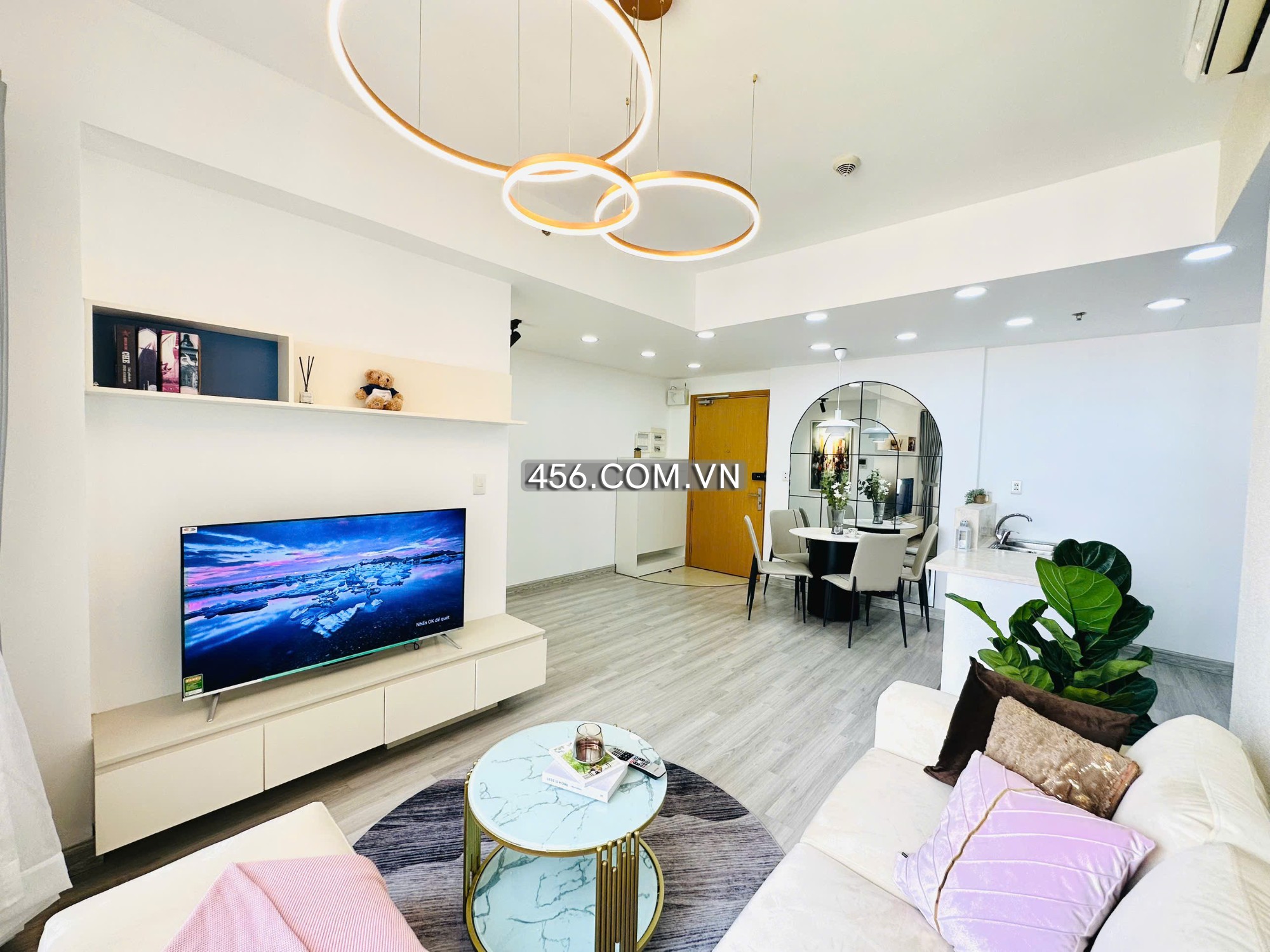 Hinh-2 Bedrooms Tower 3 Masteri Thao Dien Apartment For Rent River View