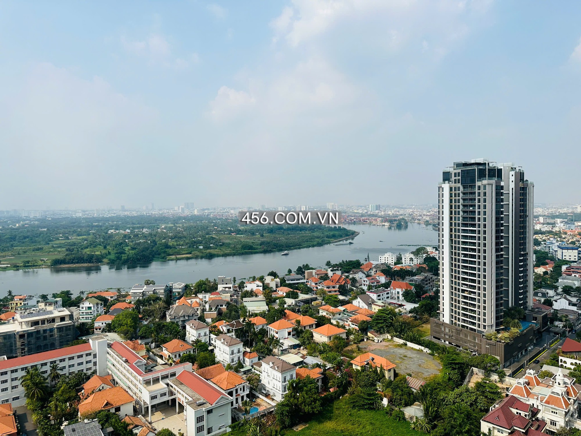 Hinh-2 Bedrooms Tower 3 Masteri Thao Dien Apartment For Rent River View