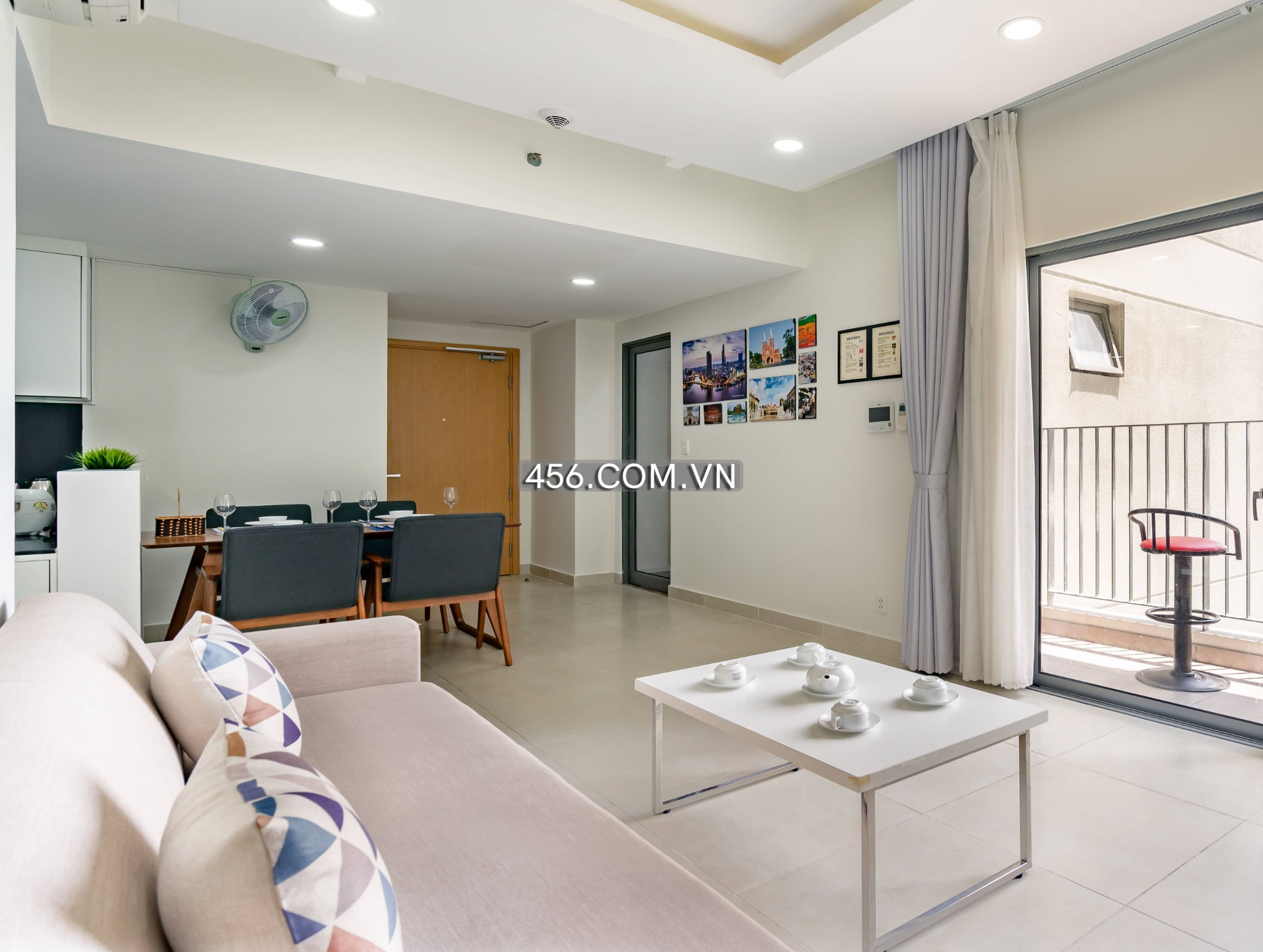 Hinh-Corner Unit Masteri Thao Dien Apartment For Rent Nice Furnished