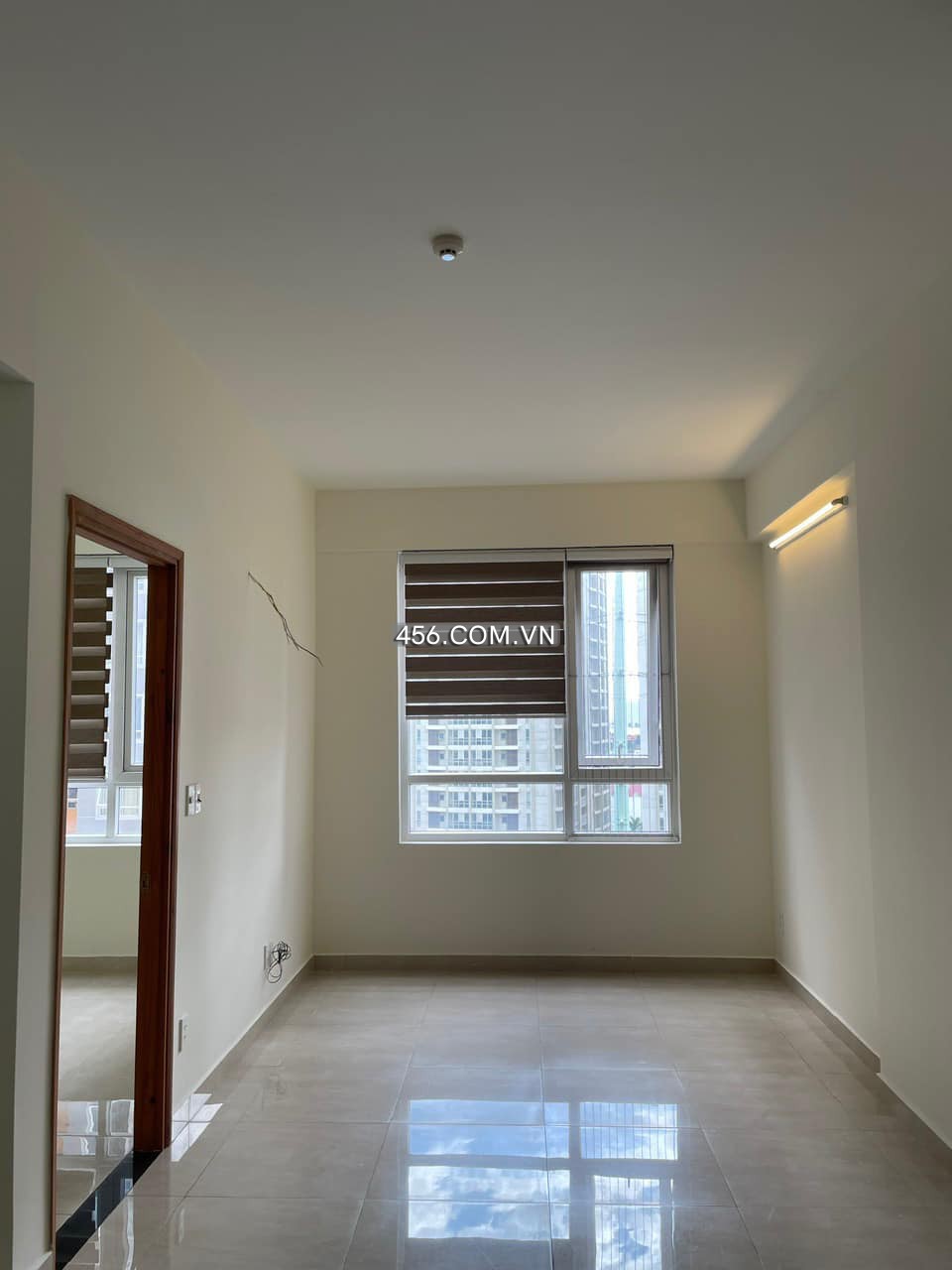 Hinh-2 Bedrooms The CBD Apartment For Rent Unfurnished 8,5 Mil VND