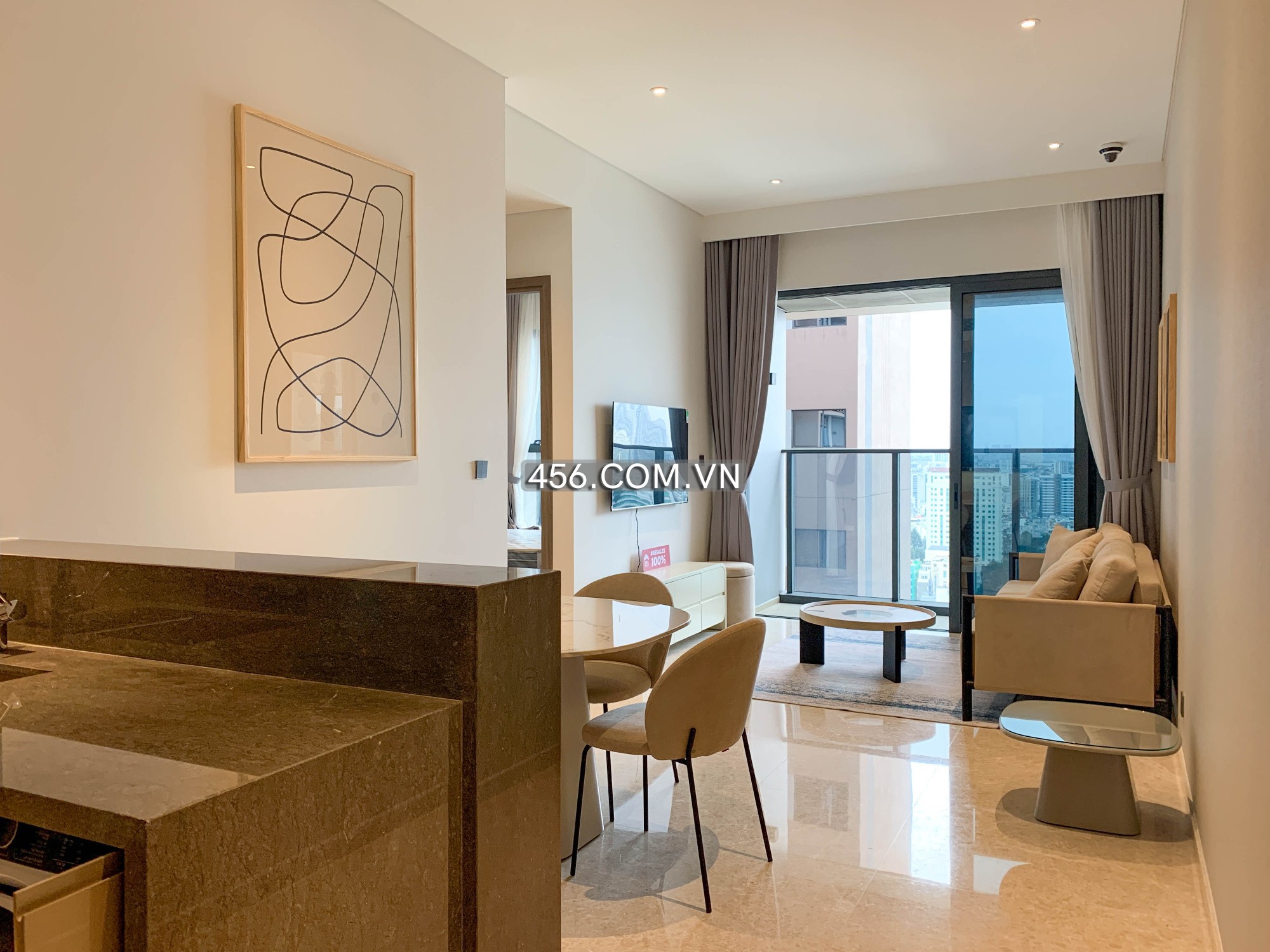 Hinh-2 Bedrooms The Marq Apartment For Lease Landmark 81 View