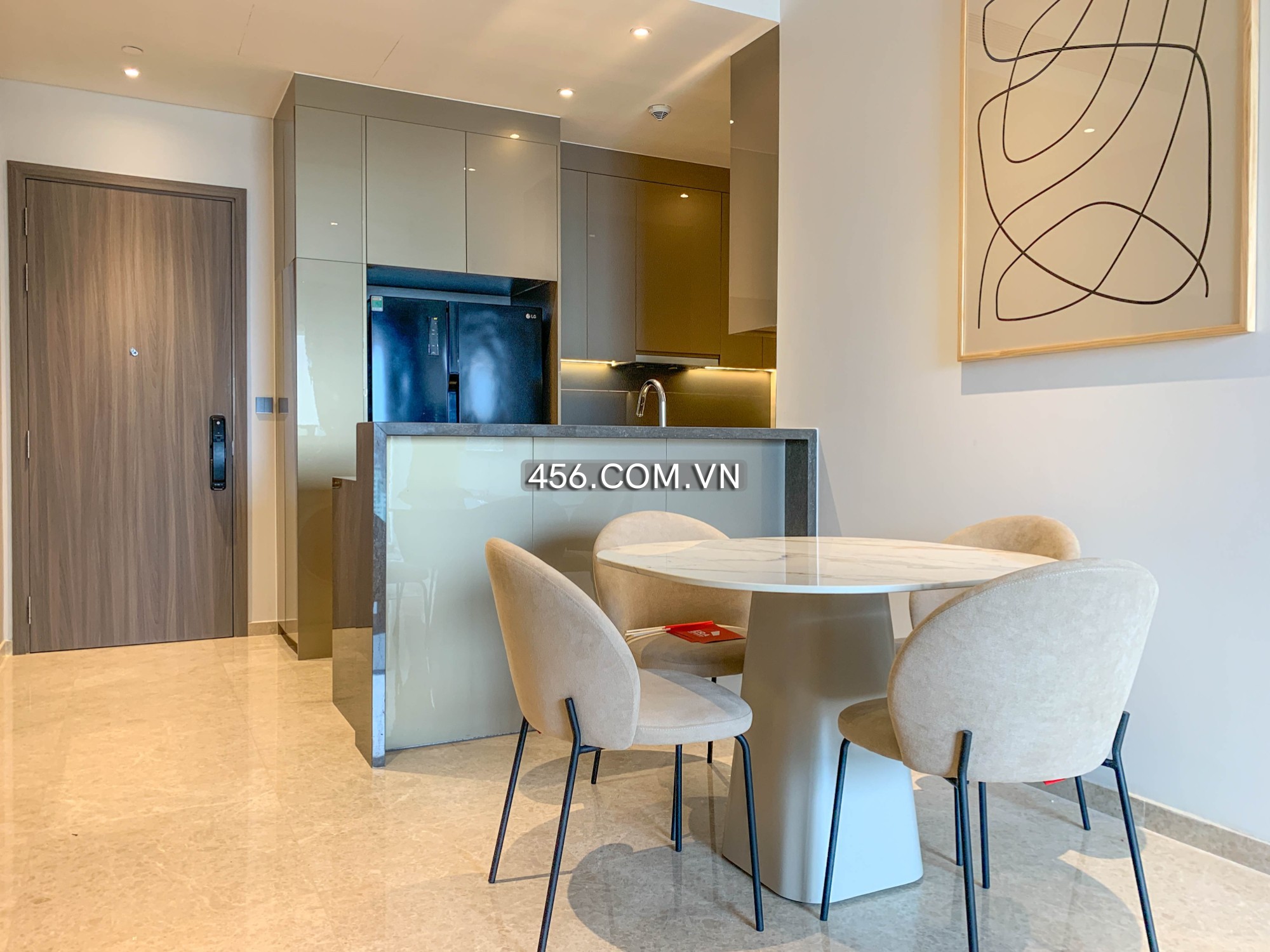 Hinh-2 Bedrooms The Marq Apartment For Lease Landmark 81 View