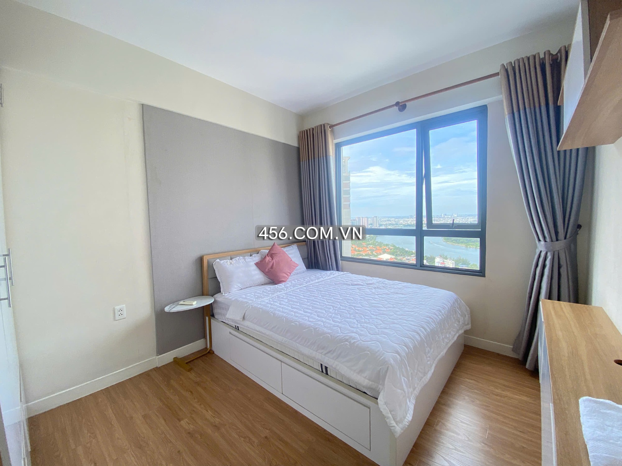 Hinh-AirBNB Masteri Thao Dien Apartment For Rent 3 Bedrooms