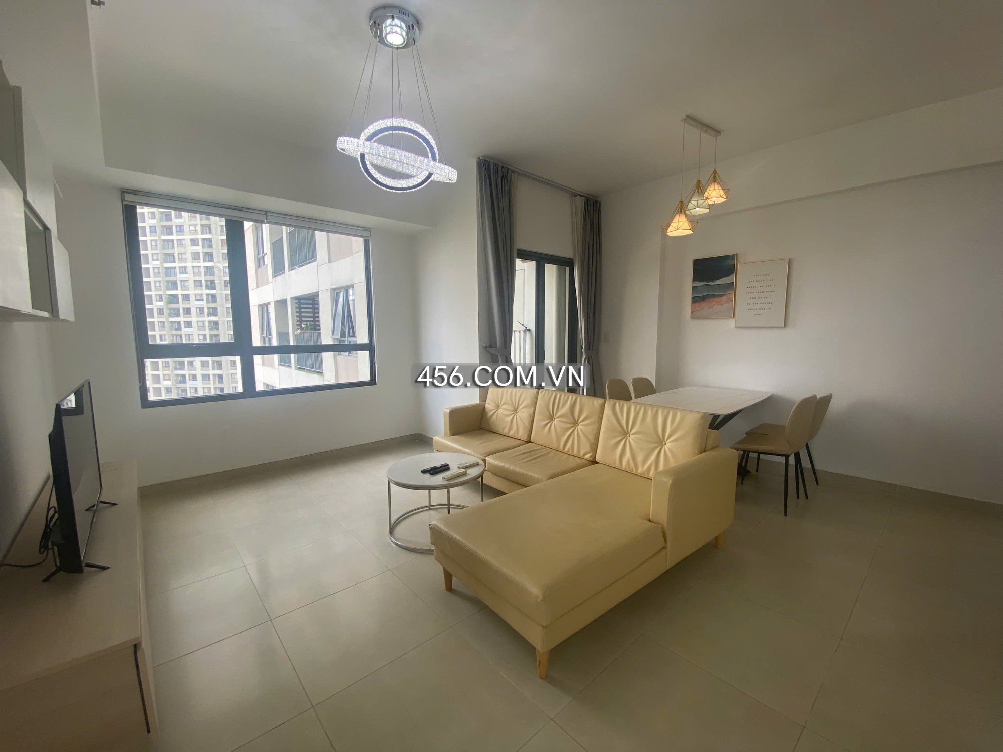 2 Bedrooms Masteri Thao Dien Flat Corner Unit...