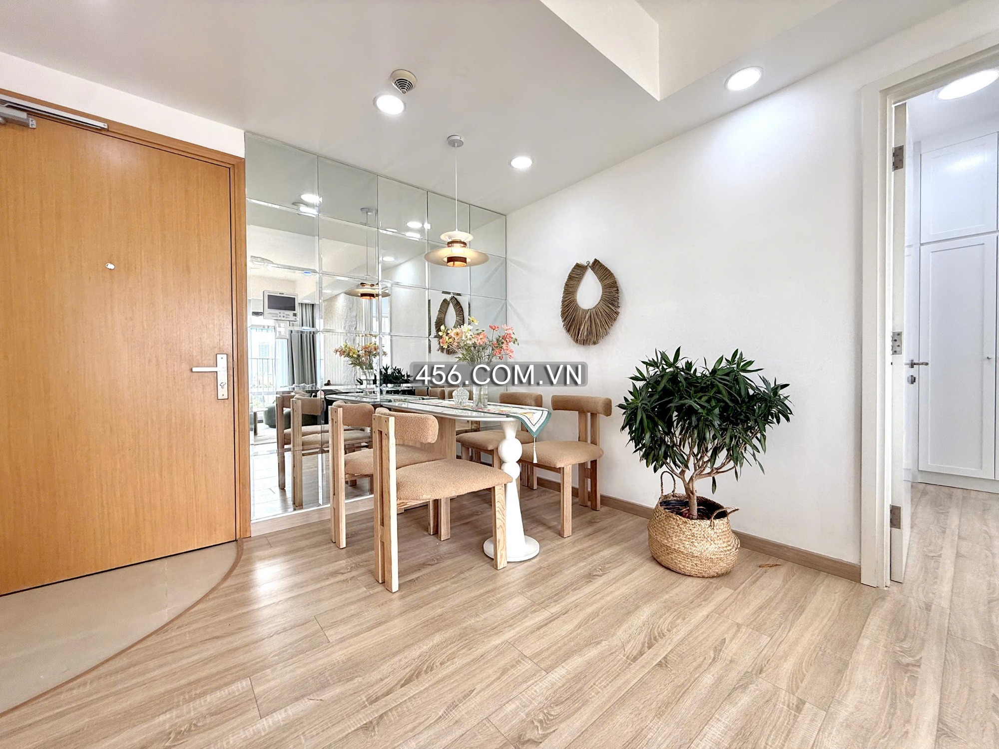 Hinh-Bán căn hộ Masteri Thảo Điền 2 phòng ngủ nội thất đẹp view sông