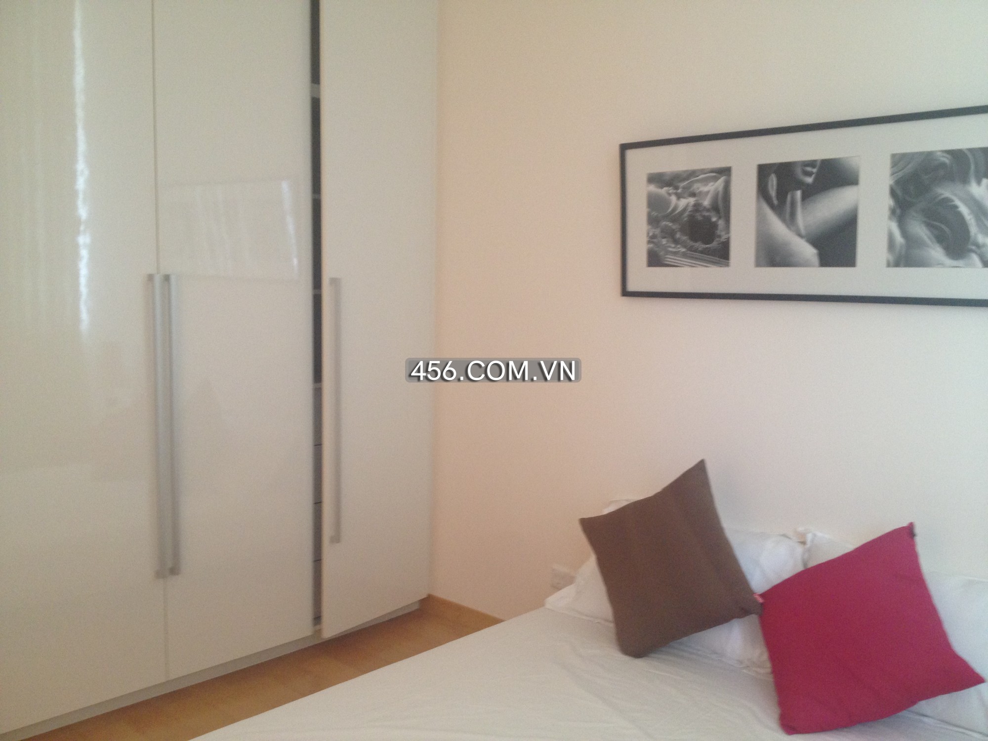 Hinh-Vista An Phu 아파트 임대, 침실 2개, 고급 가구 완비