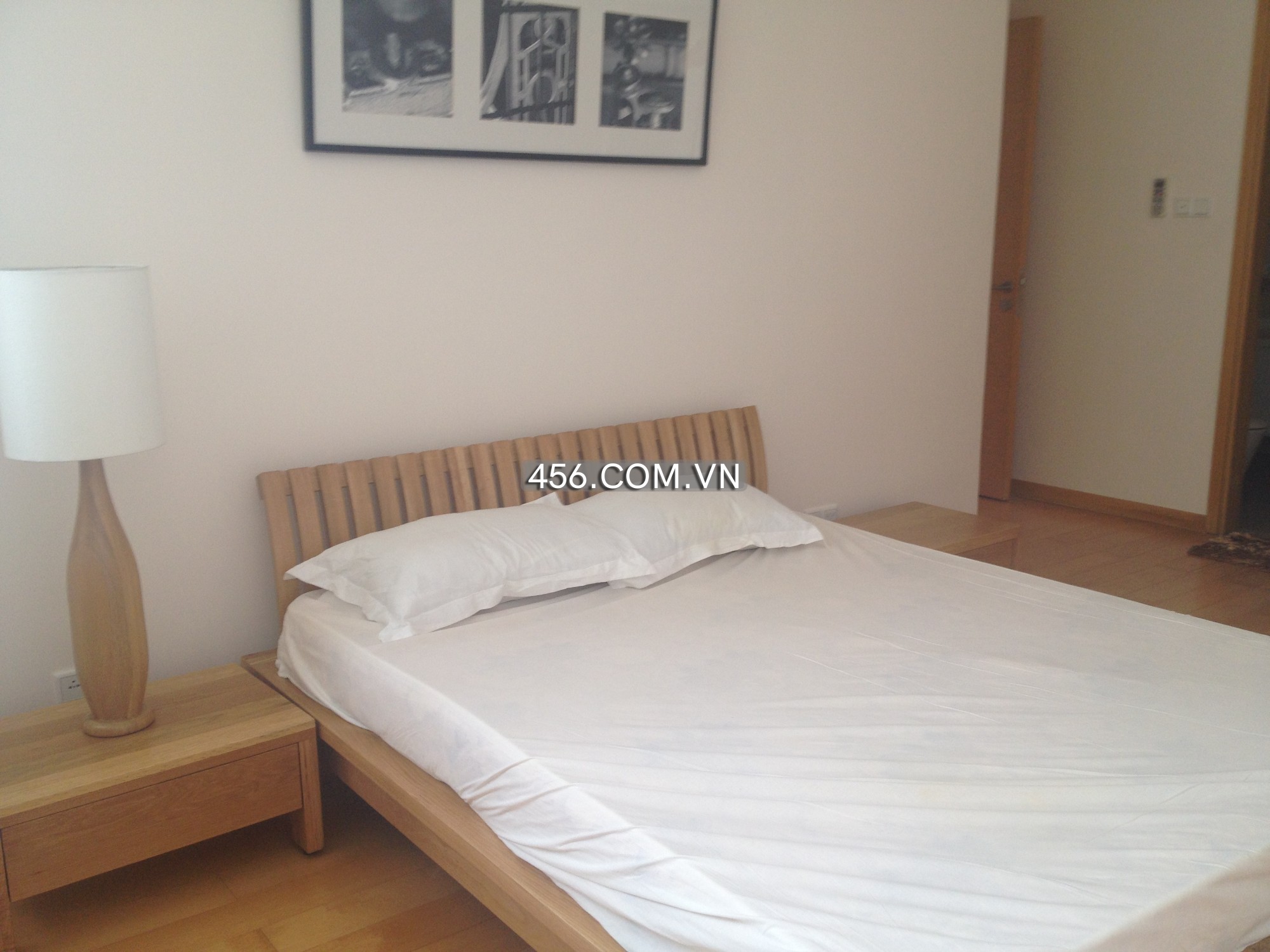 Hinh-Vista An Phu 아파트 임대, 침실 2개, 고급 가구 완비