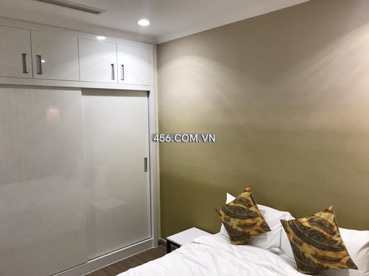 Hinh-Cho thuê căn hộ 1 phòng ngủ tại Vinhomes Central Park giá tốt