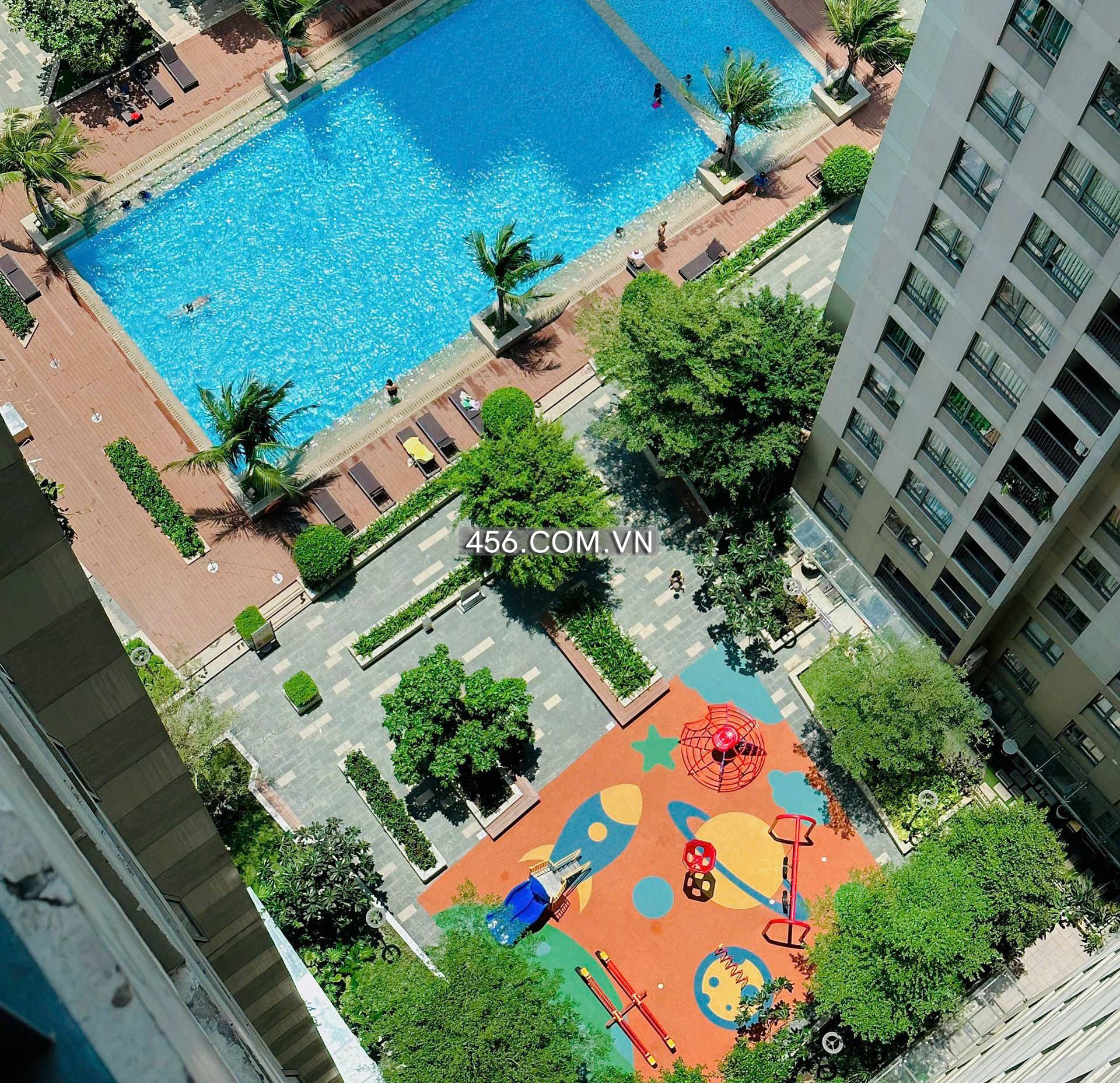 Hinh-Bán Căn hộ Masteri Thảo Điền Tháp 2 2 Phòng Ngủ View Hồ Bơi Rẻ