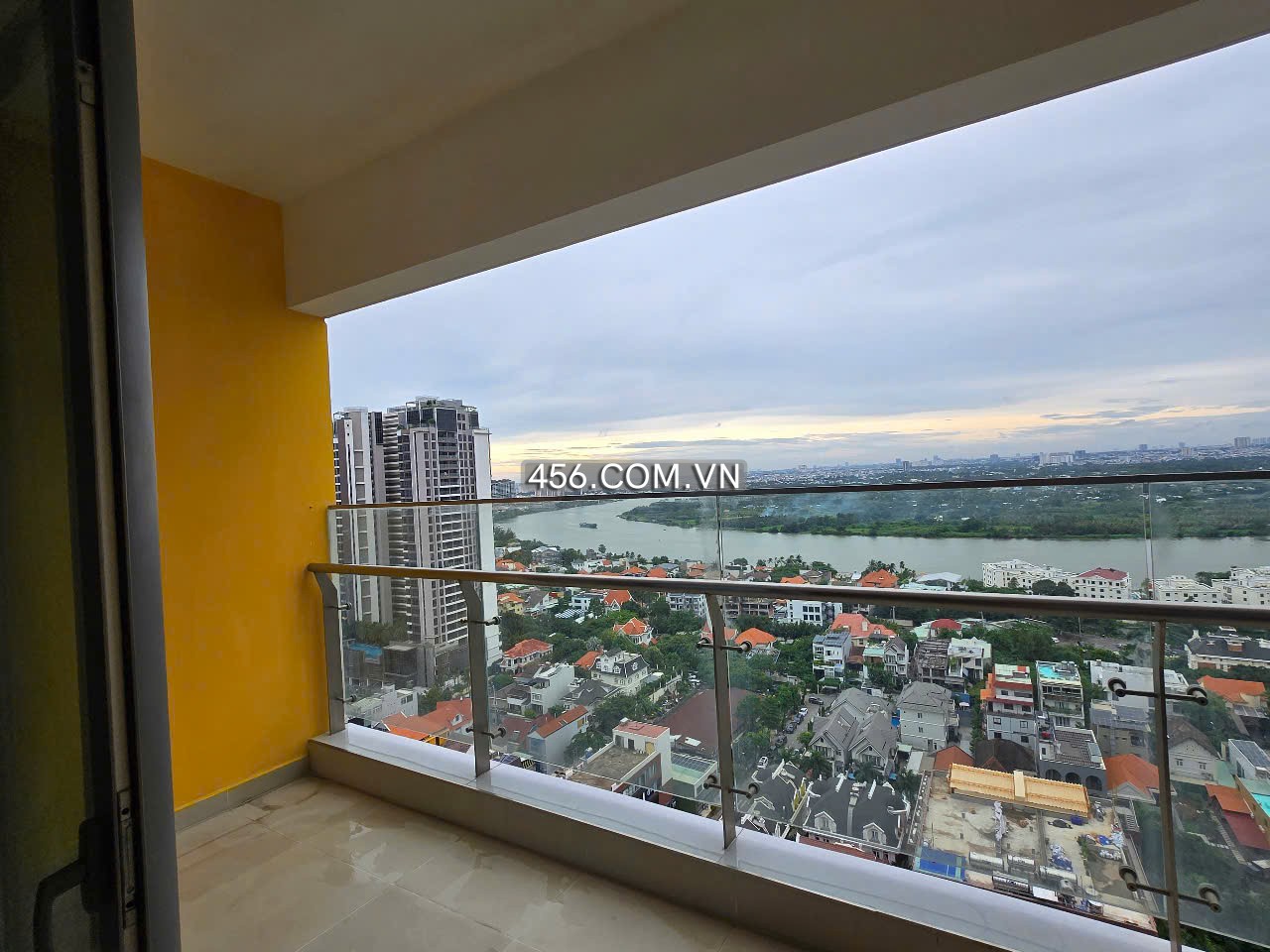 Hinh-Cho thuê căn hộ Gateway Thảo Điền 4 phòng ngủ hiện đại sang trọng