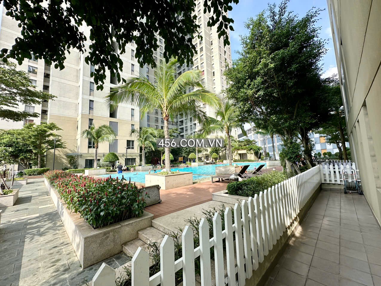 Cho thuê Duplex rộng rãi căn hộ Masteri Thảo...