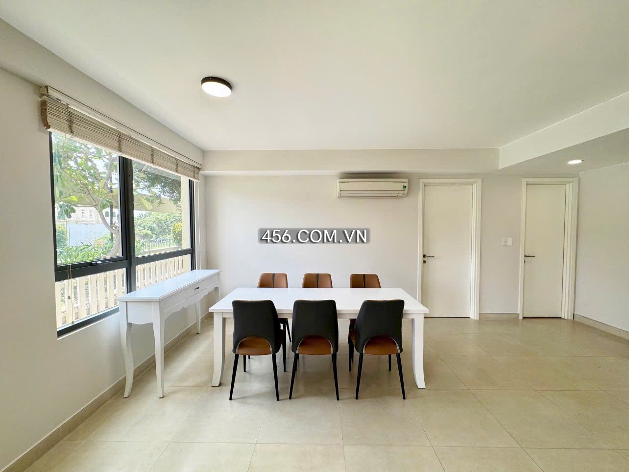 Hinh-Cho thuê Duplex rộng rãi căn hộ Masteri Thảo Điền, view đẹp, giá tốt