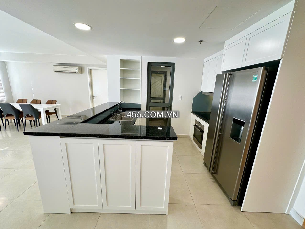 Hinh-Cho thuê Duplex rộng rãi căn hộ Masteri Thảo Điền, view đẹp, giá tốt