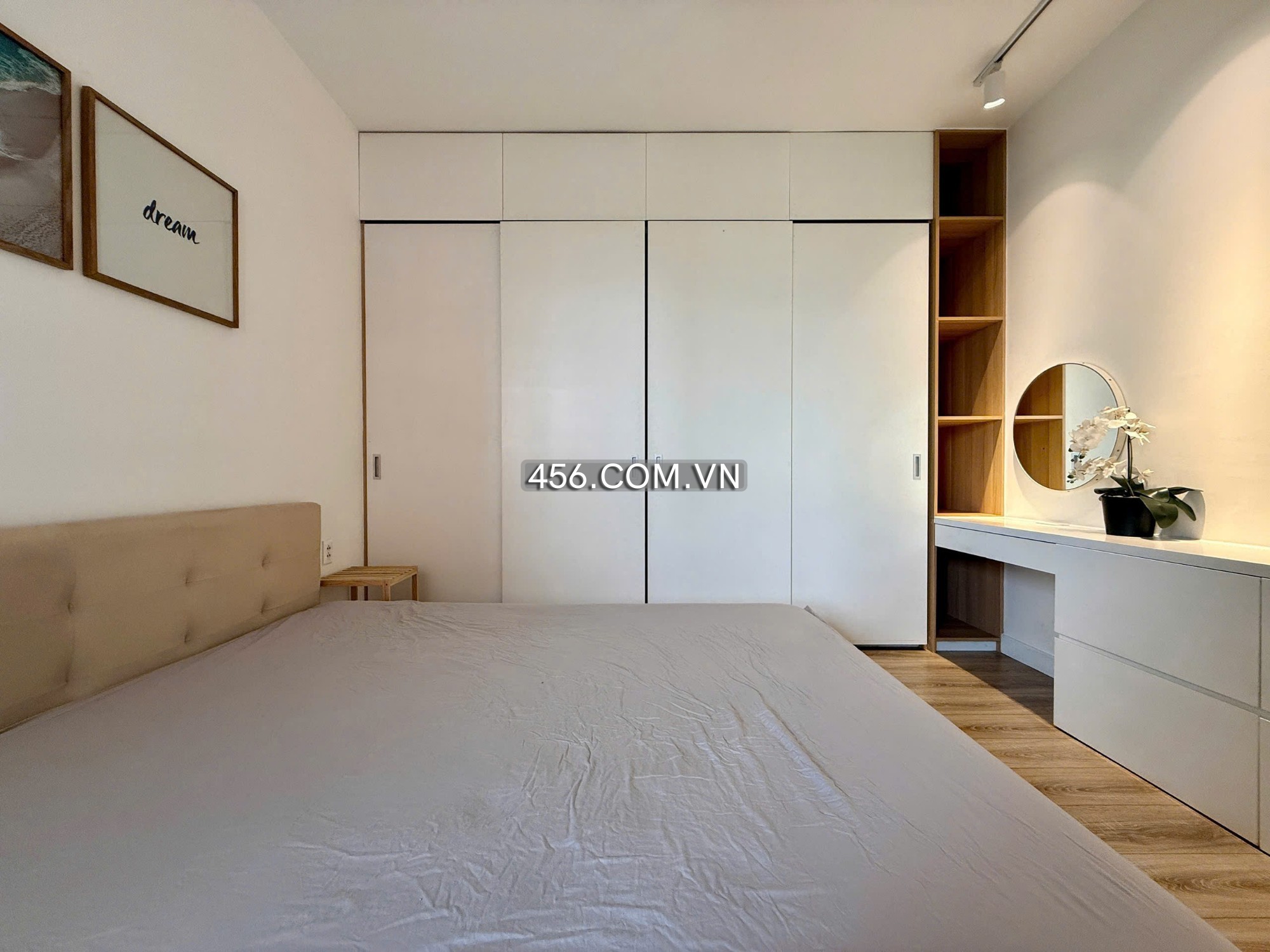 Hinh-Cho thuê Masteri Thảo Điền 1PN ban công rộng view Landmark 81 nội thất đẹp