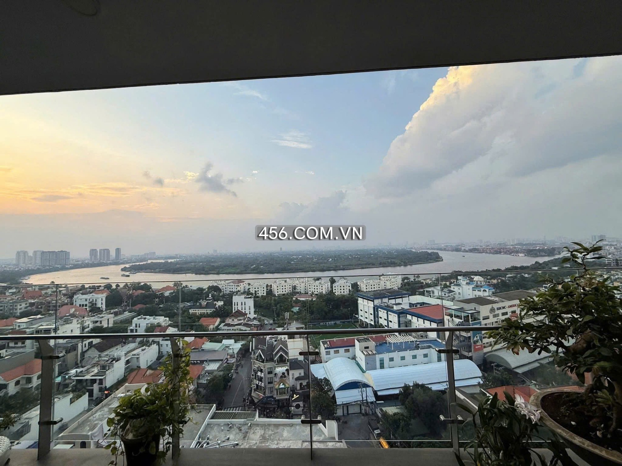 Hinh-Q2 Thao Dien Apartment for Rent 4 Bedrooms with River View