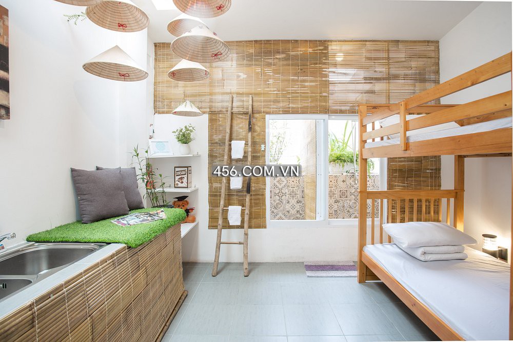 Hinh-Nguyen Huu Canh st House for rent morden nearby District 1 HCMC