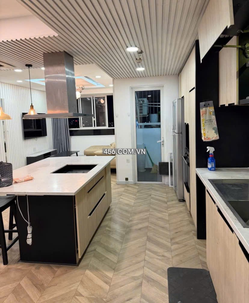 Hinh-3 Bedrooms Tropic Garden Apartment For Lease Nice Decoration