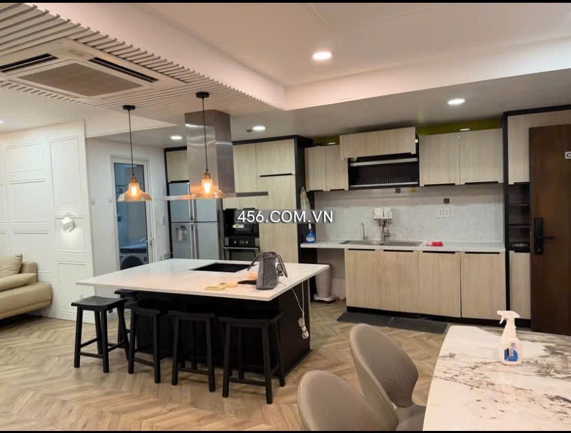 Hinh-3 Bedrooms Tropic Garden Apartment For Lease Nice Decoration