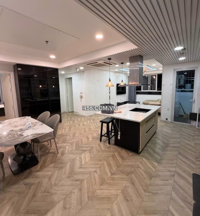 Hinh-3 Bedrooms Tropic Garden Apartment For Lease Nice Decoration