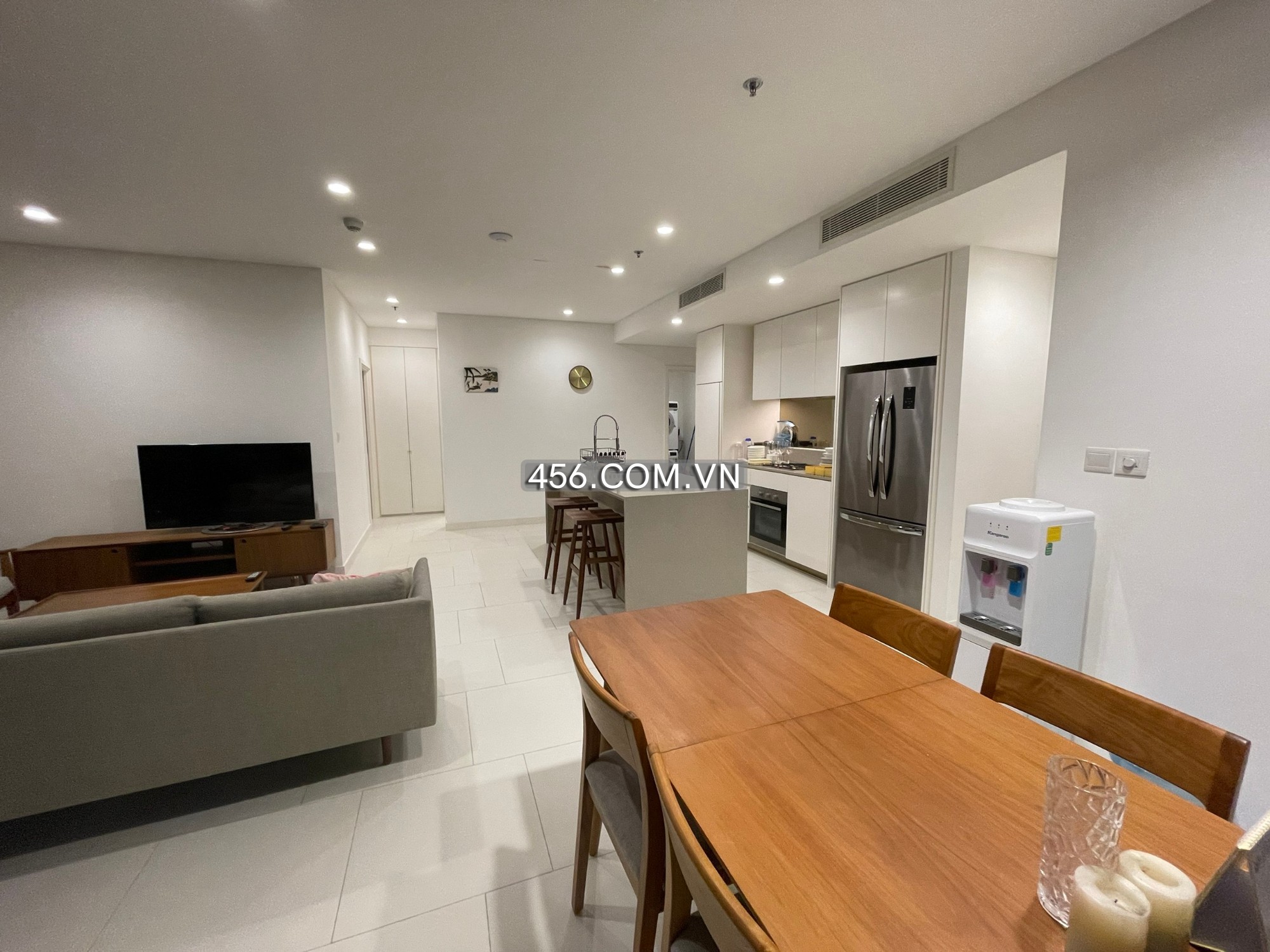 Hinh-City Garden Tower P 2BR for rent modern furnished apartment move-in ready