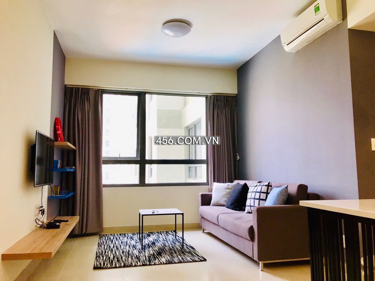 1 Bedrooms Masteri Thao Dien Apartment For...