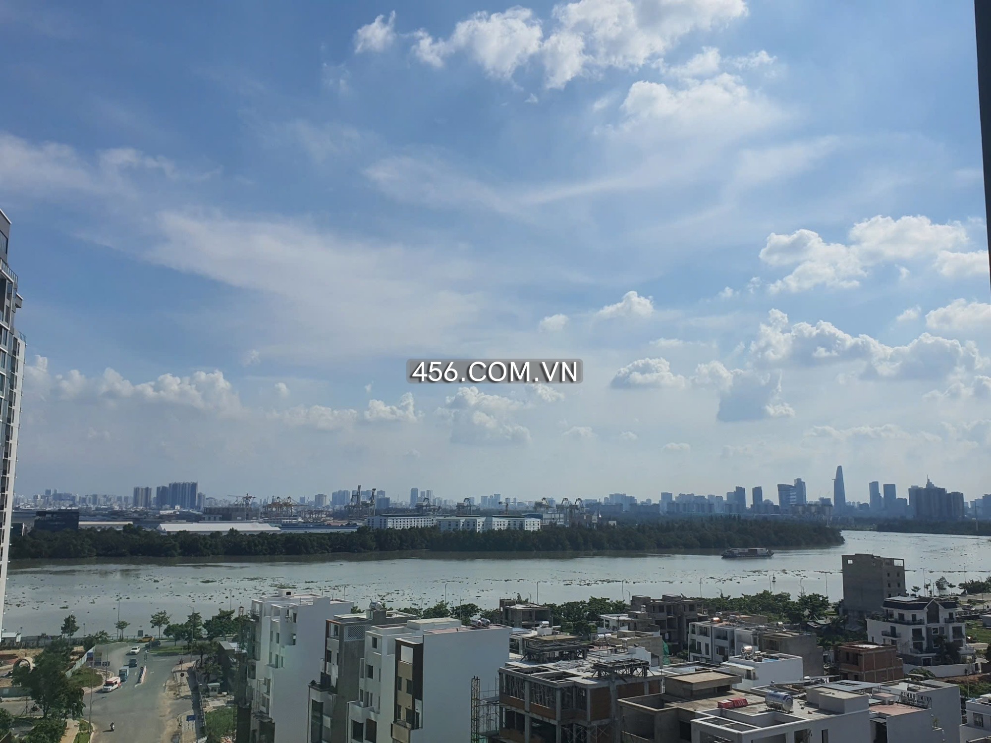 Hinh-2 Bedrooms One Verandah Apartment For Sale SPA Contract