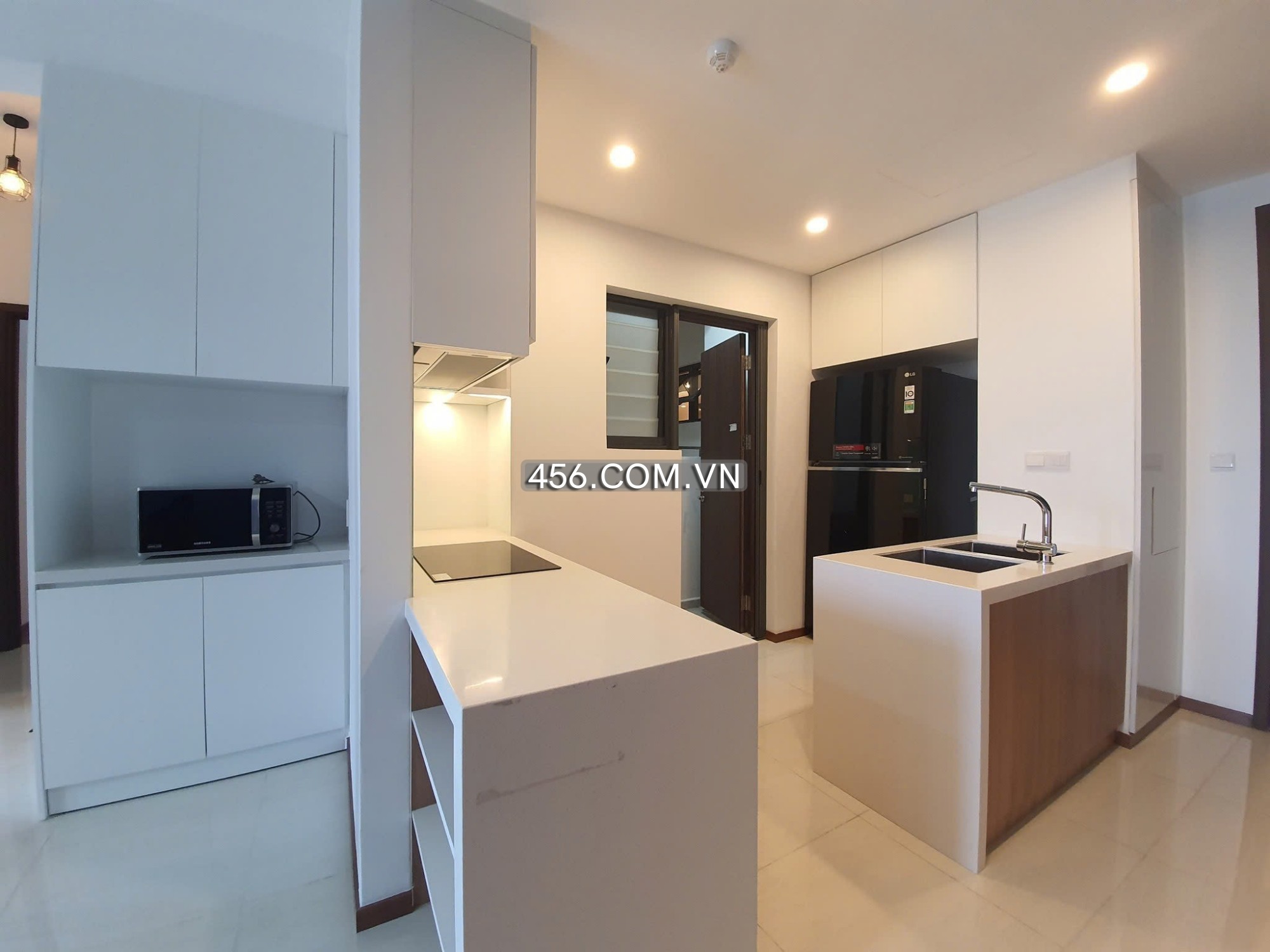 Hinh-2 Bedrooms One Verandah Apartment For Sale SPA Contract