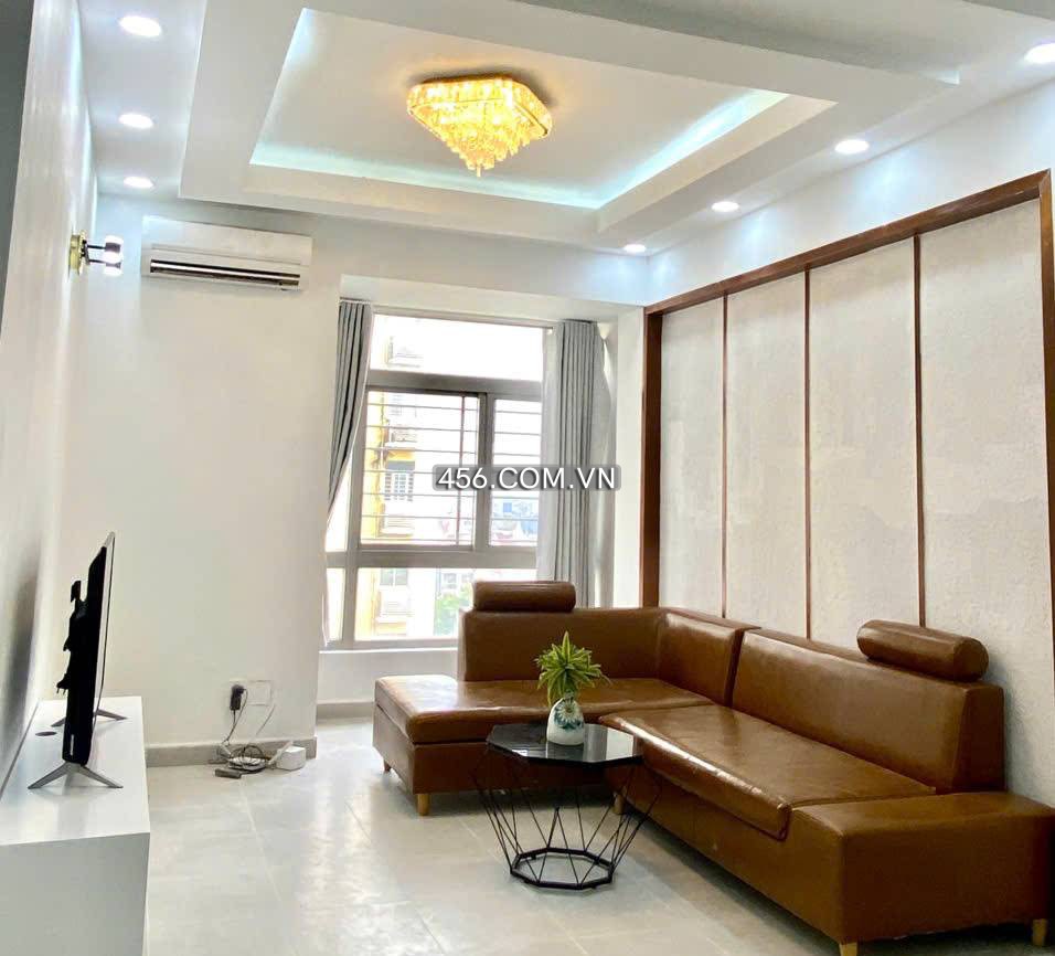 Sky Garden Apartment in District 7 for Rent:...