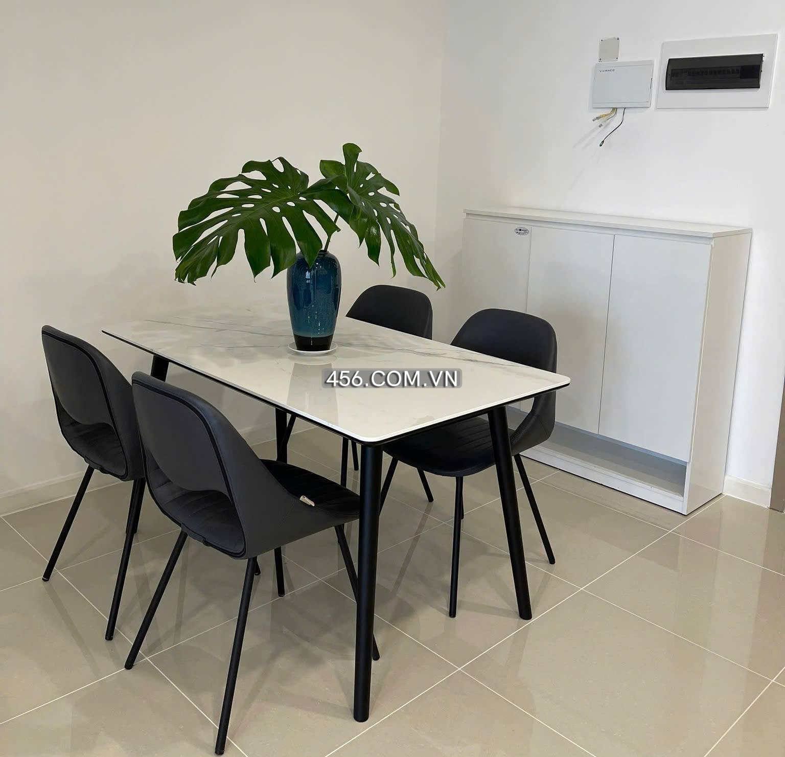 Hinh-Estella Heights Apartment Pool View For Rent 2 Bedrooms Tower 1