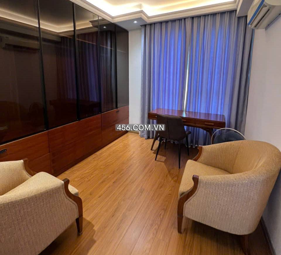 Hinh-2 Bedrooms Masteri Thao Dien Apartment For Lease With Bathtub and Sofa bed